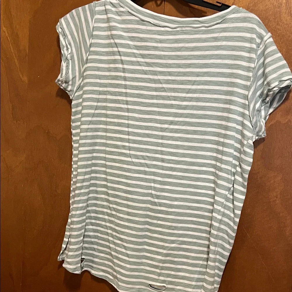Umgee Gray and White Striped V-Neck Tee - Picture 2 of 3